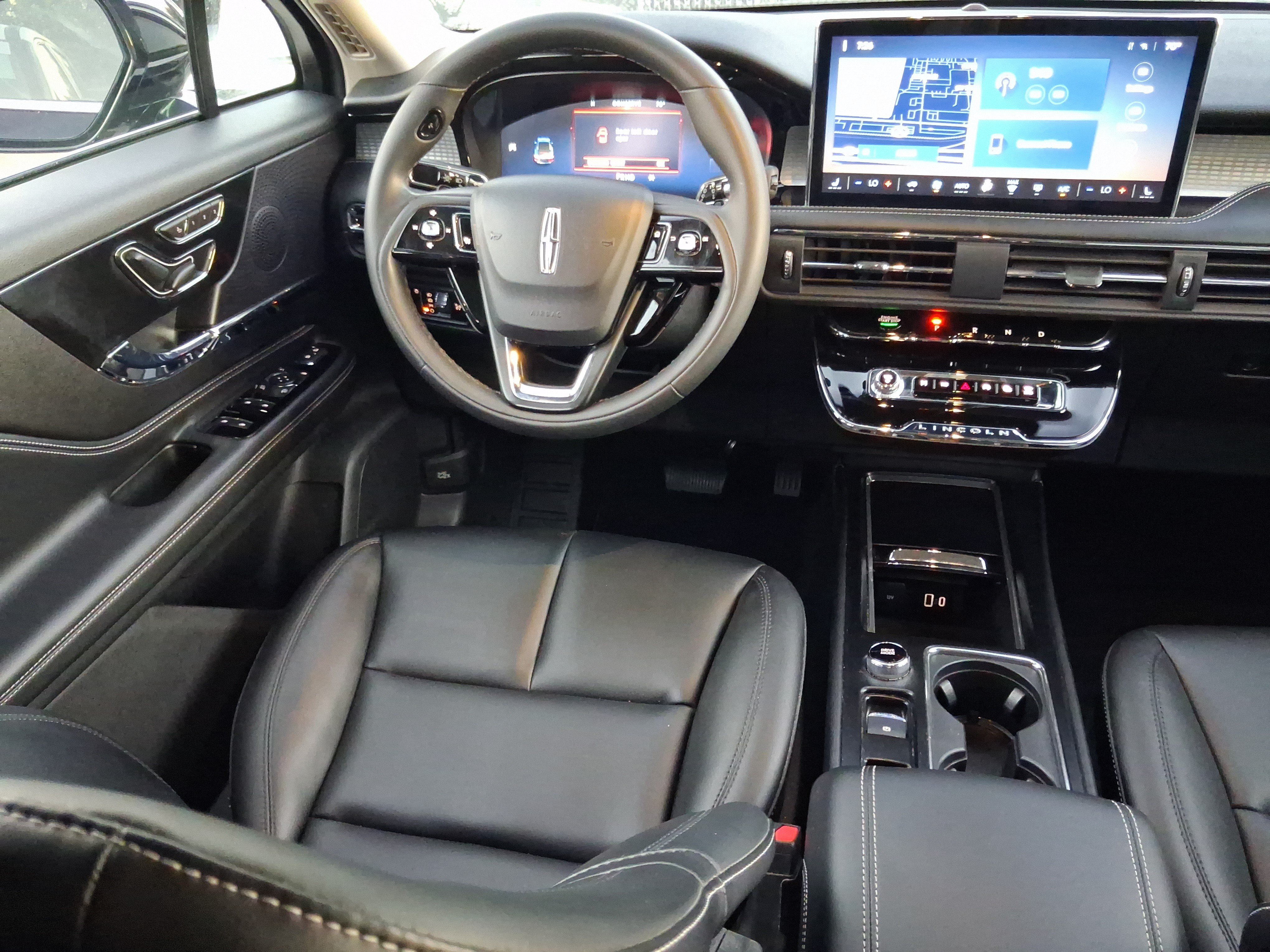 Certified 2023 Lincoln Corsair FWD image 8