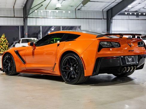 Used 2019 Chevrolet Corvette ZR1 image 4