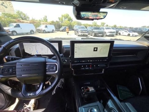 Used 2024 GMC Hummer EV 2X AWD/4WD image 2