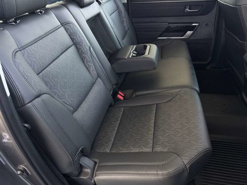 Used 2024 Toyota Tundra Limited AWD/4WD image 21