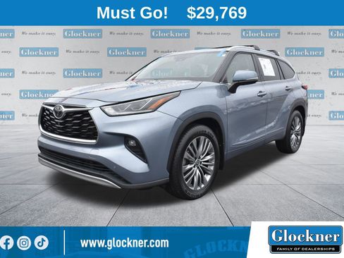 Used 2021 Toyota Highlander Platinum image 1