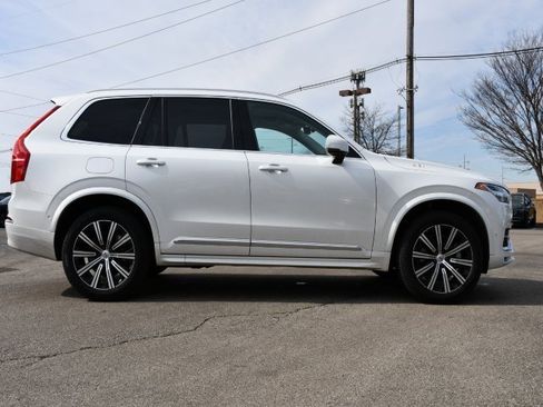 Used 2025 Volvo XC90 B6 Plus w/ Protection Package Premier image 8