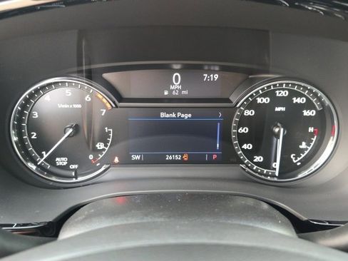 Used 2023 Cadillac XT6 Luxury image 25