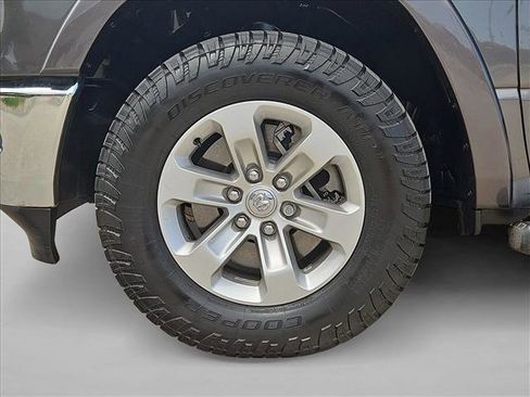Used 2022 RAM 1500 Laramie AWD/4WD image 22