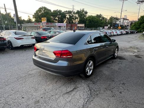 Used 2013 Volkswagen Passat 2.5 SE FWD image 5