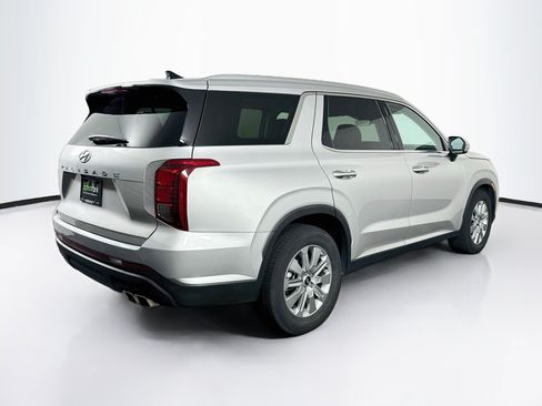 Used 2025 Hyundai Palisade SEL FWD image 9