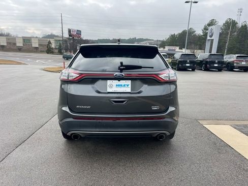 Used 2017 Ford Edge SEL w/ Equipment Group 201A image 6