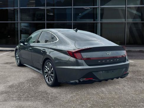 Used 2023 Hyundai Sonata Limited w/ Preferred Accessory Package FWD image 7