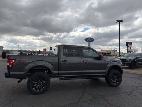 Used 2018 Ford F150 XLT w/ Equipment Group 302A Luxury image 5