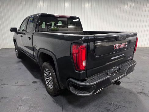 Used 2019 GMC Sierra 1500 AT4 w/ AT4 Preferred Package AWD/4WD image 3