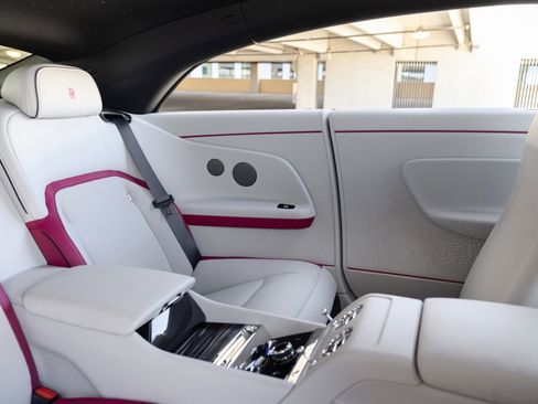 Used 2024 Rolls-Royce Spectre w/ Spectre Launch Package AWD/4WD image 51