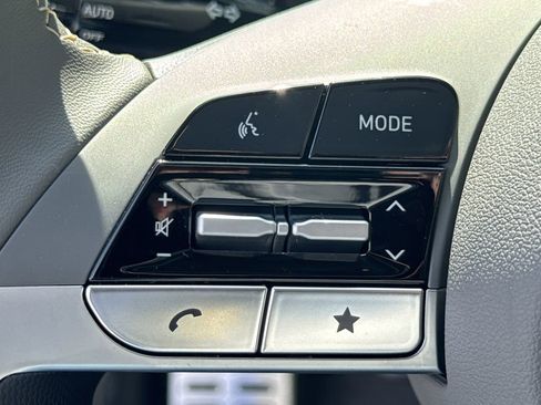 New 2026 Hyundai Elantra SEL Sport Premium FWD image 24