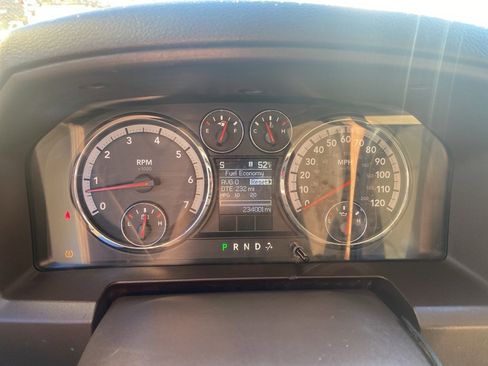 Used 2010 Dodge Ram 2500 Truck SLT w/ Luxury Group image 20