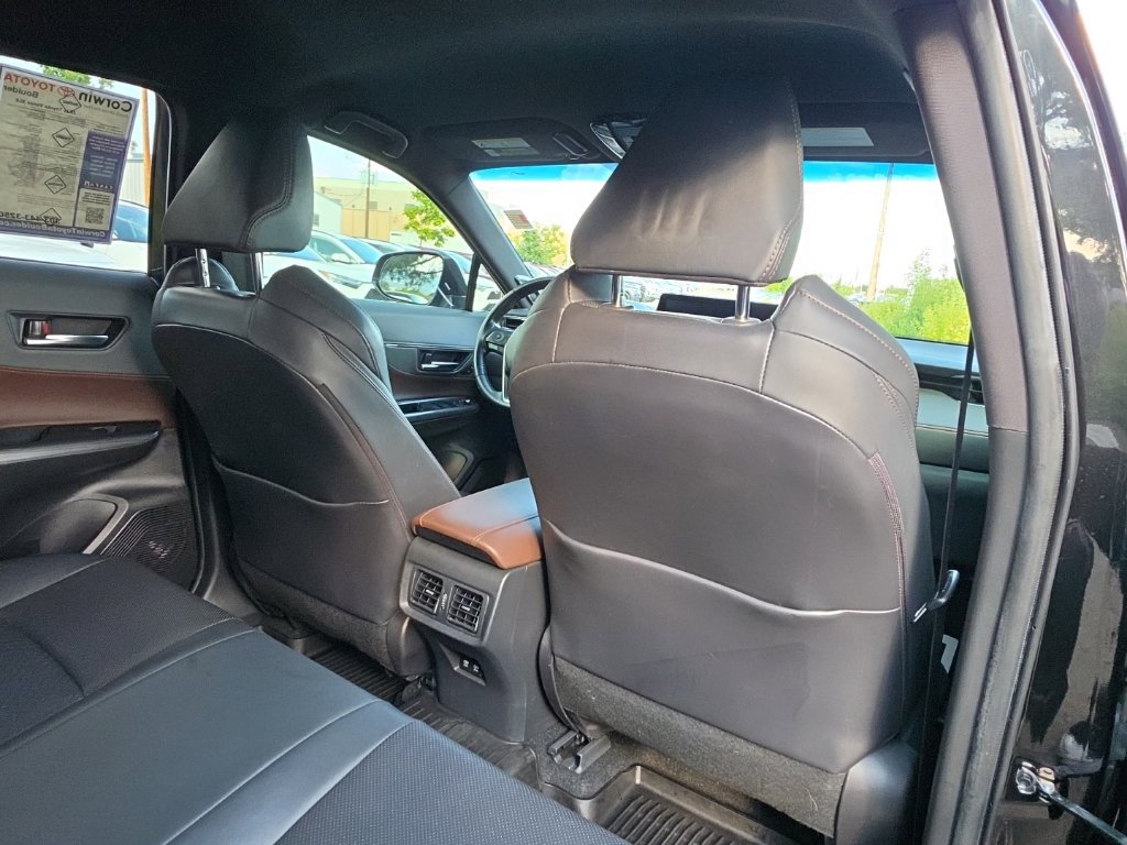 Used 2021 Toyota Venza XLE w/ Softex Package AWD/4WD image 20