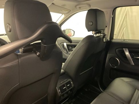Used 2025 Land Rover Discovery Sport S AWD/4WD image 30