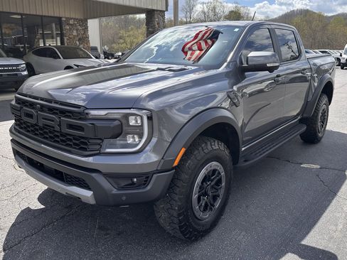 Used 2025 Ford Ranger Raptor AWD/4WD image 2