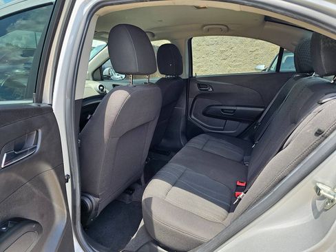 Used 2019 Chevrolet Sonic LT w/ Convenience Package FWD image 7