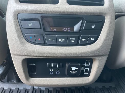 Used 2022 Honda Pilot Elite image 35
