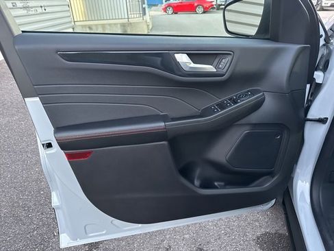 New 2025 Ford Escape ST-Line w/ Equipment Group 301A image 11