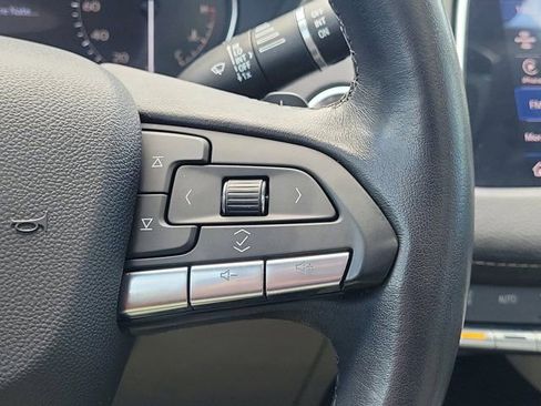 Used 2023 Cadillac XT4 Luxury FWD image 22
