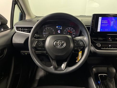 Used 2023 Toyota Corolla LE image 15