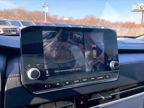 Used 2022 Mitsubishi Outlander SE image 17