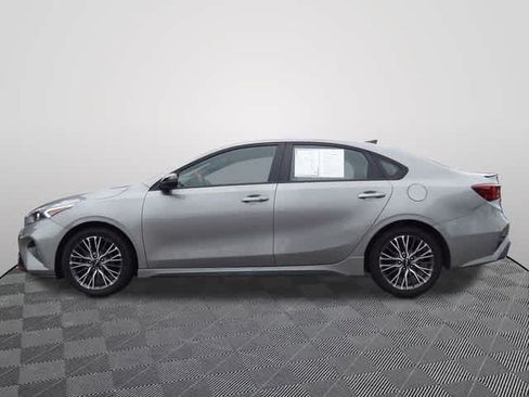 Used 2023 Kia Forte GT-Line FWD image 2