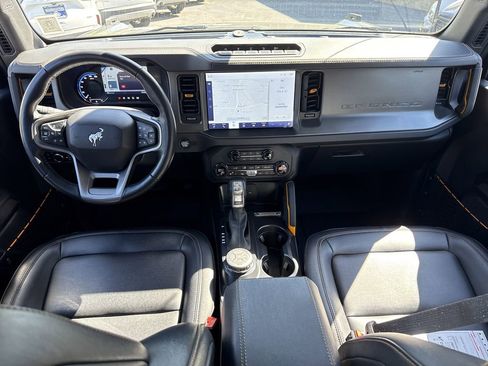 Used 2024 Ford Bronco Badlands AWD/4WD image 22