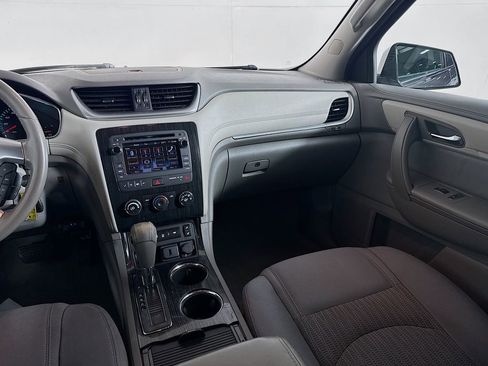 Used 2016 Chevrolet Traverse LT w/ Style and Technology Package image 23