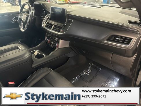 Used 2021 GMC Yukon XL SLT image 44