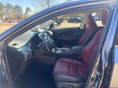 Used 2018 Lexus NX 300 FWD w/ Comfort Package image 21