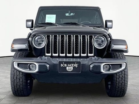 Used 2021 Jeep Wrangler Unlimited Sahara w/ Cold Weather Group AWD/4WD image 2
