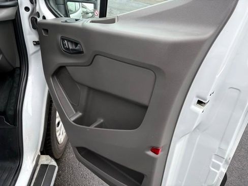 Used 2024 Ford Transit 250 Low Roof w/ Exterior Upgrade Package RWD image 26