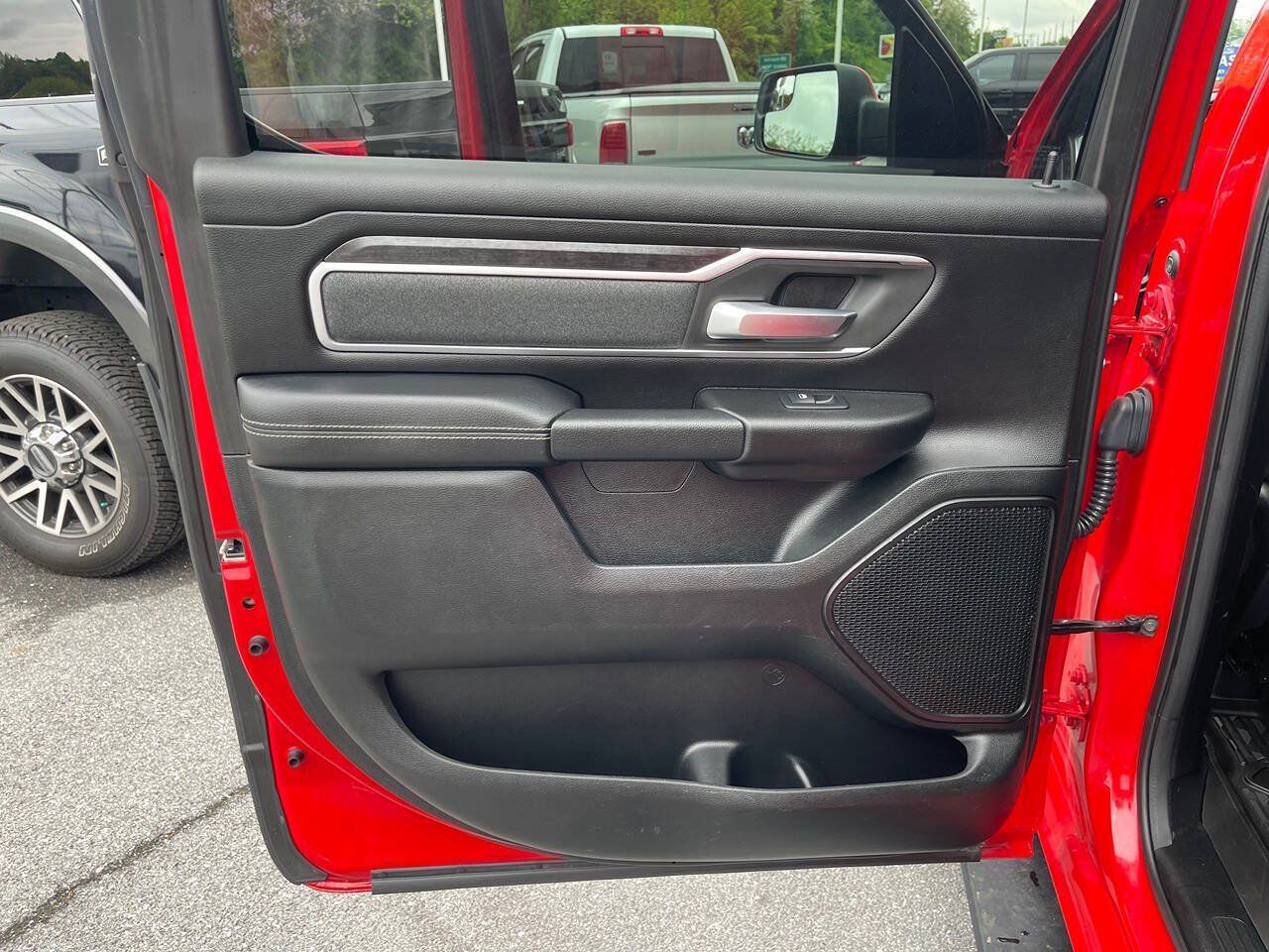Used 2020 RAM 1500 Big Horn AWD/4WD image 24