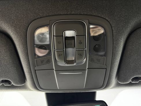 Used 2020 Hyundai Santa Fe Limited AWD/4WD image 26