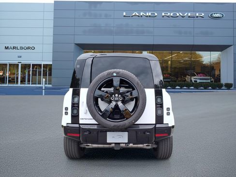 New 2026 Land Rover Defender 110 X-Dynamic SE AWD/4WD image 7