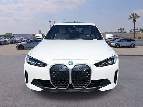 Certified 2023 BMW i4 eDrive35 image 2