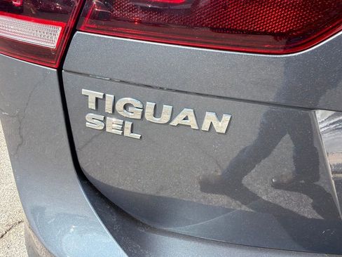 Used 2019 Volkswagen Tiguan SEL Premium R-Line AWD/4WD image 10