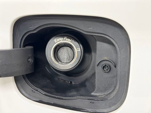 Used 2023 Ford Explorer Platinum w/ Technology Package image 24