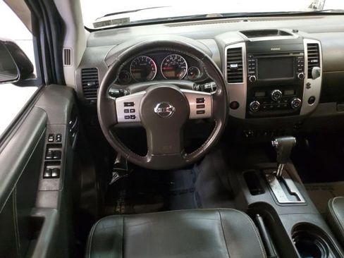 Used 2019 Nissan Frontier PRO-4X image 14