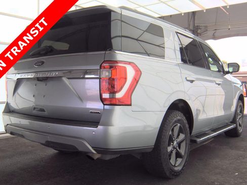 Used 2021 Ford Expedition XLT AWD/4WD image 4