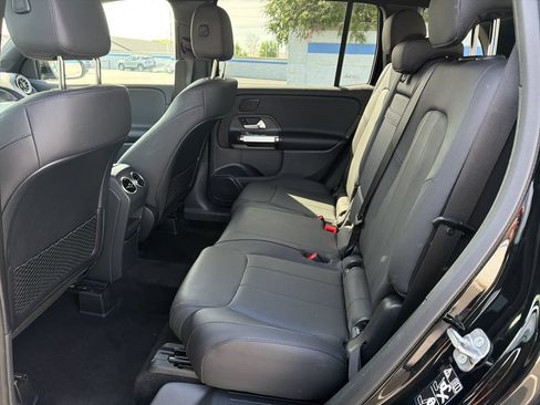 Used 2025 Mercedes-Benz GLB 250 image 16