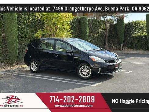 Used 2013 Toyota Prius V Three FWD image 2