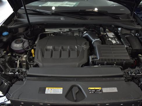 Used 2025 Audi Q3 2.0T Premium Plus w/ Premium Plus Package image 35