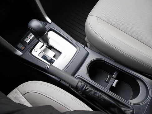 Used 2018 Subaru Forester 2.5i Limited image 25