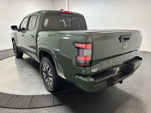 Used 2022 Nissan Frontier SV AWD/4WD image 9