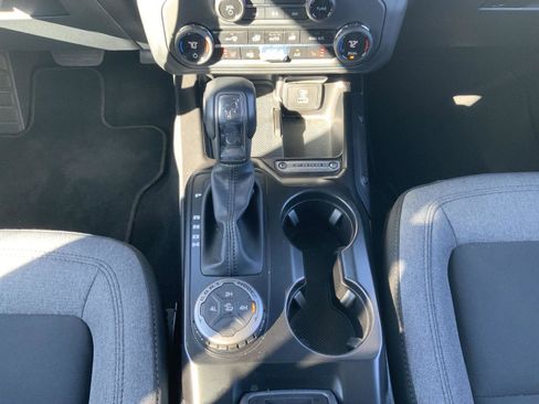 Used 2025 Ford Bronco Big Bend image 53