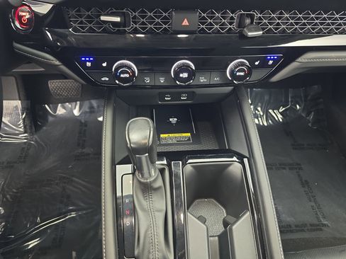Used 2023 Honda Accord Touring image 24