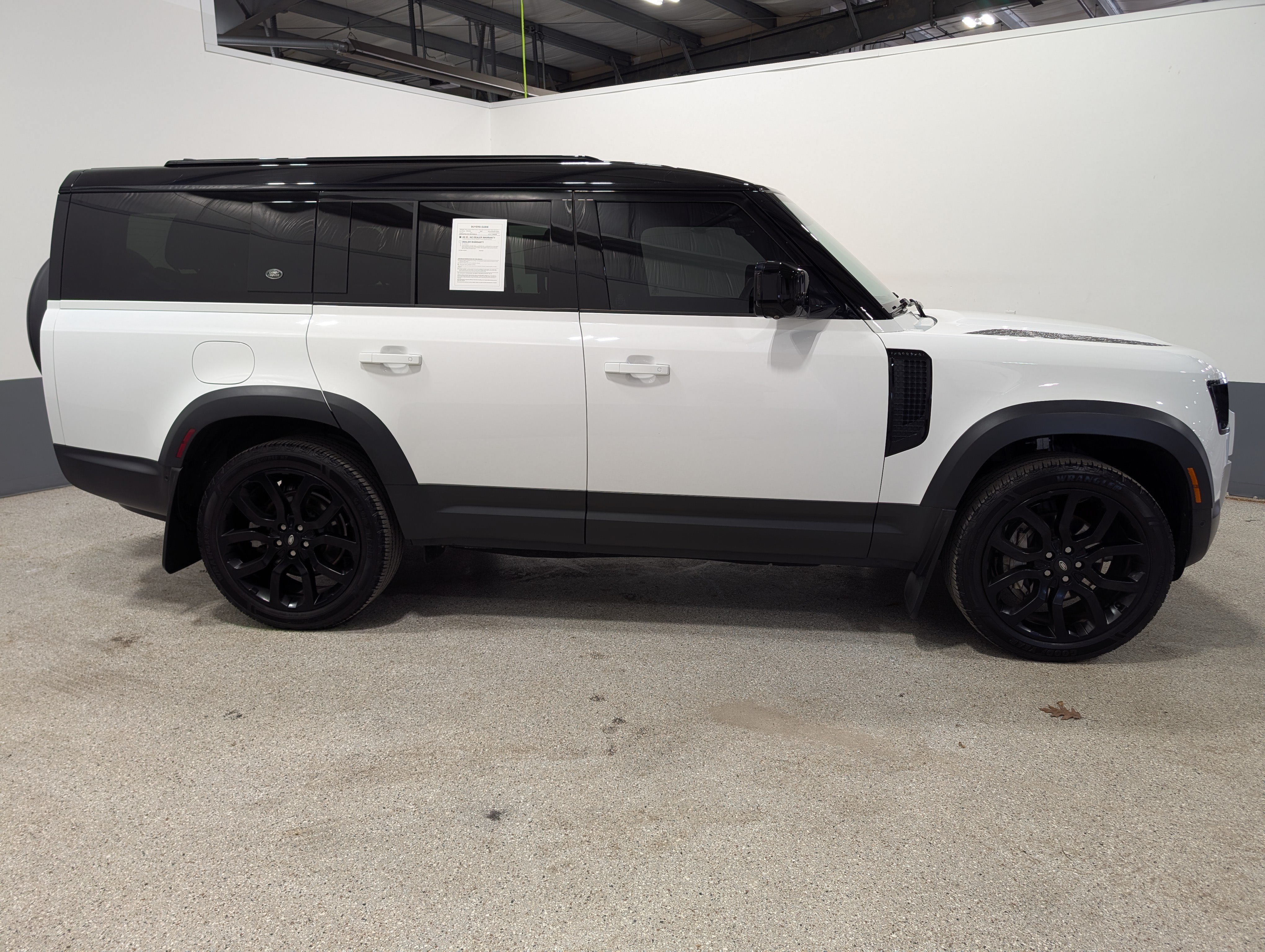 Used 2023 Land Rover Defender 130 S AWD/4WD image 2