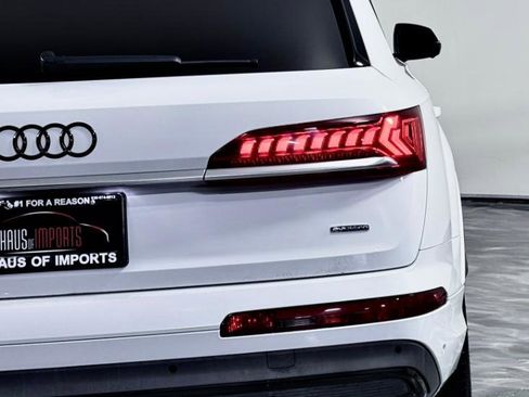 Used 2021 Audi Q7 3.0T Prestige w/ Prestige Package image 16